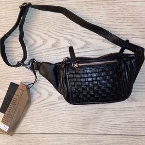 Vilenca Holland Woven Genuine Leather Black Fanny Pack Sling Belt Bag